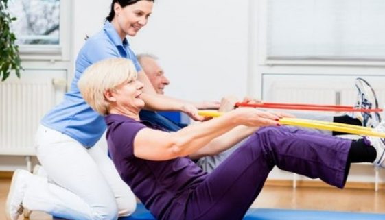 People taking part in a pulmonary rehab session